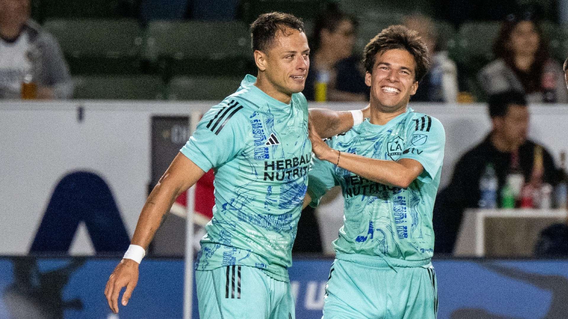 据加泰罗尼 据加泰罗尼